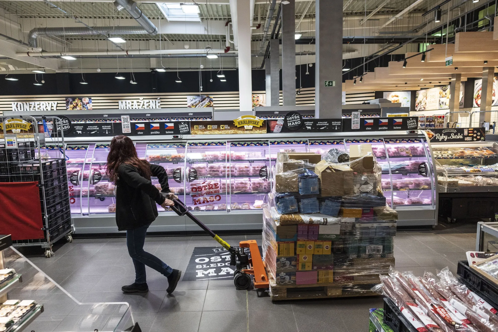 Czech consumer prices rose 1.4% from a year earlier.