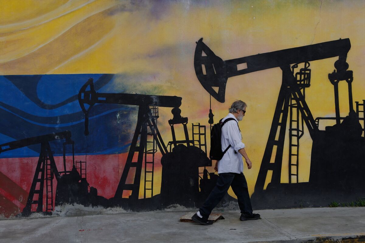 bloomberg.com - Peter Millard - Venezuela's New Crop of Oil Barons Step Up Their Dealmaking