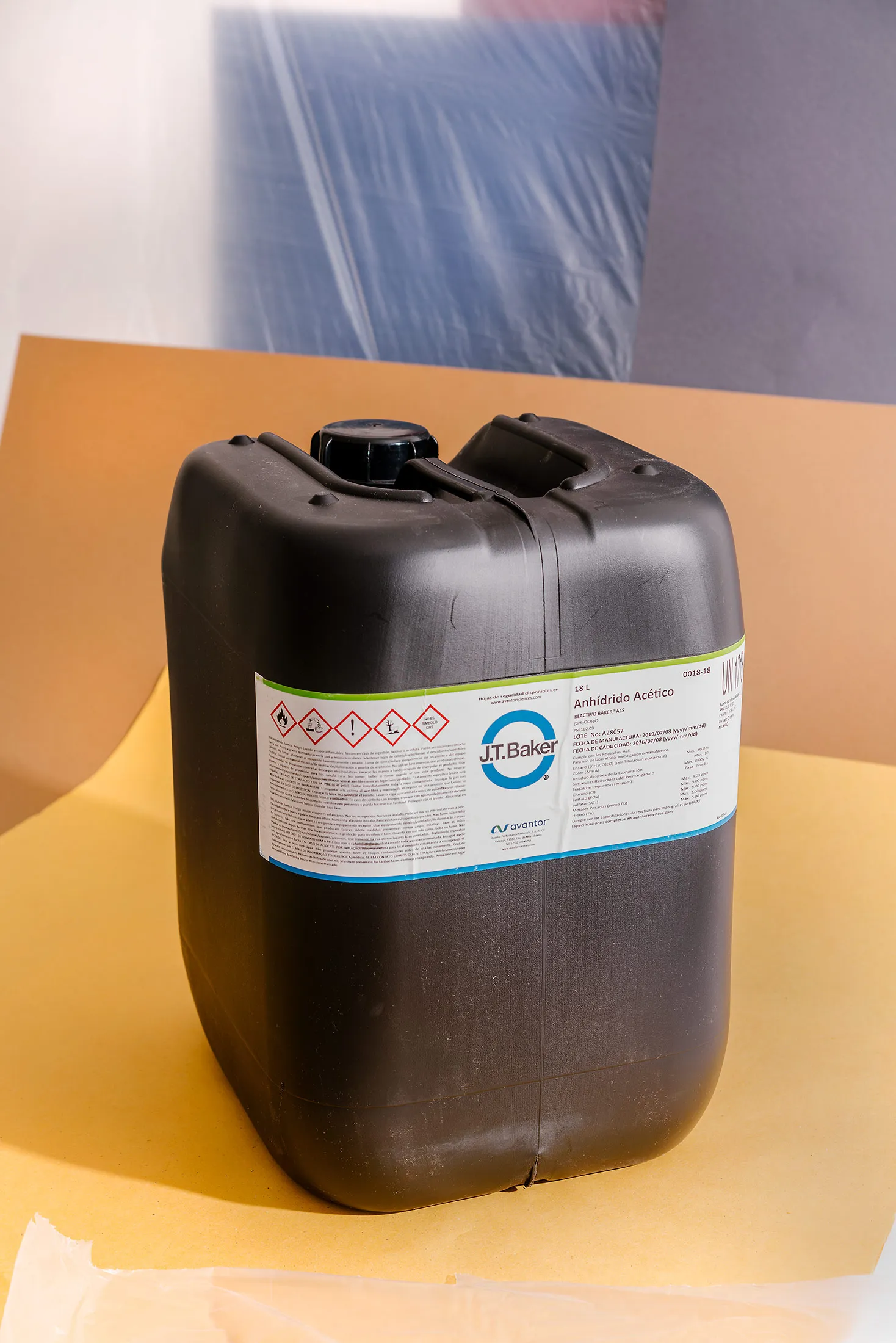 An 18-liter jug of J.T. Baker acetic anhydride bought online, no questions asked, by a Bloomberg Businessweek reporter in Mexico.
