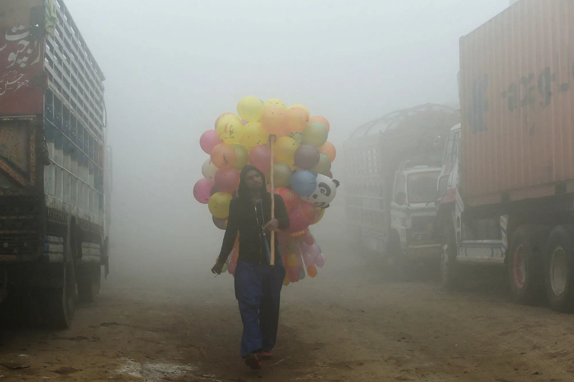 TOPSHOT-PAKISTAN-POLLUTION-SMOG-ENVIRONMENT
