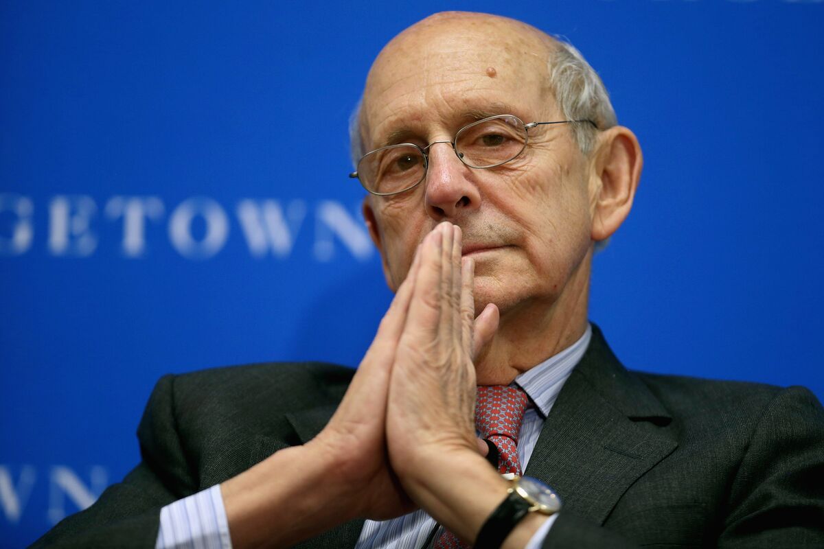 Stop Telling Stephen Breyer To Retire - Bloomberg