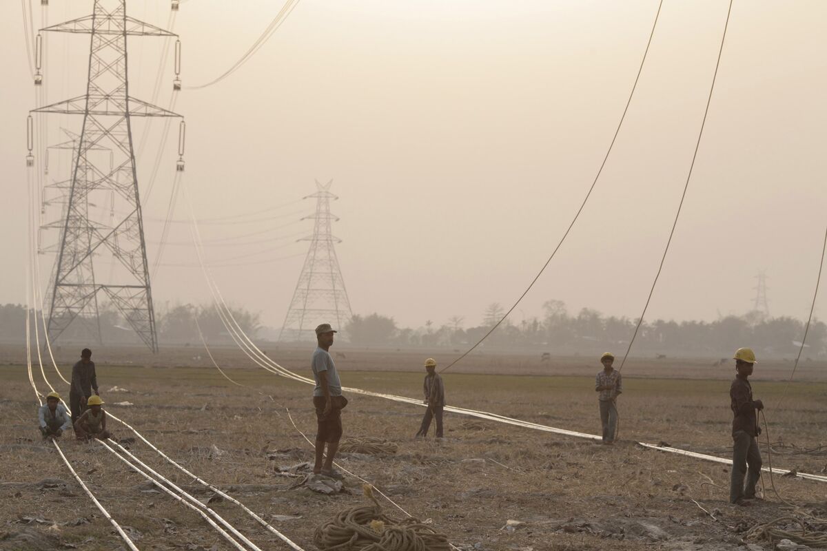 bloomberg.com - Siddhartha Singh - India to Merge Key Power Lenders to Help Electrify Economic Boom
