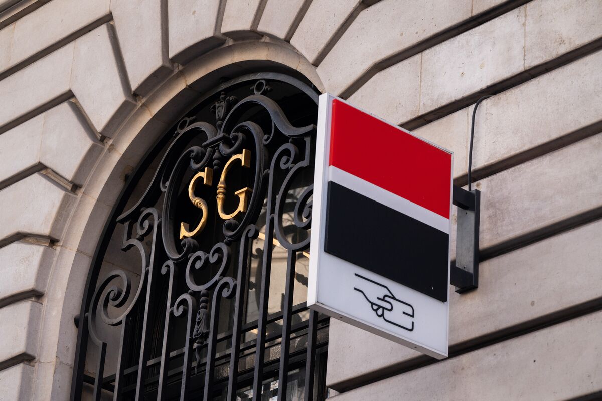 assets.bwbx.io image