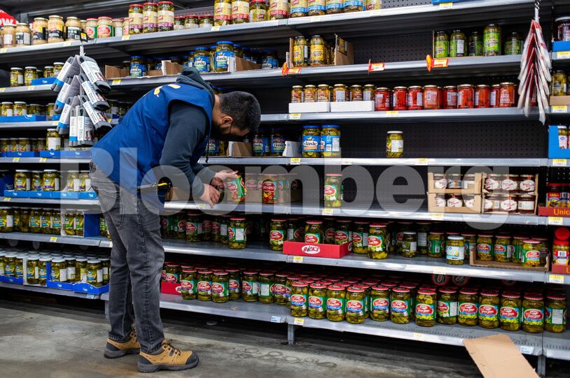 Canada Inflation Quickens To 8.1%, Keeping Up Rate Pressure