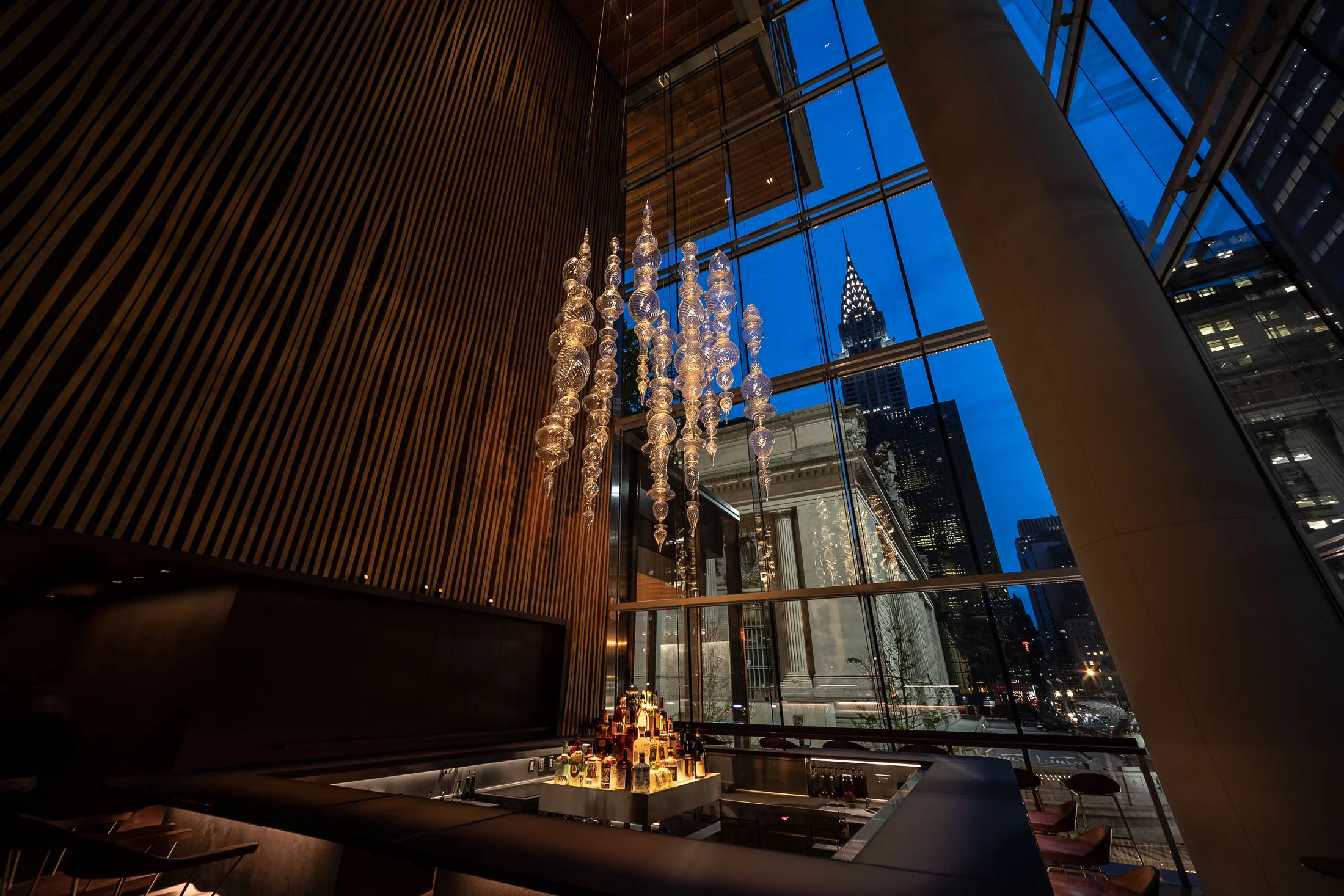 Le Pavillon’s&nbsp;bar comes with a singular New York view.