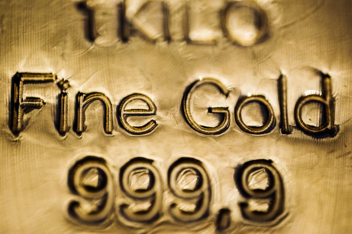 Gold Jumps To Seven-Year High As Fed Unleashes New Emergency Aid ...