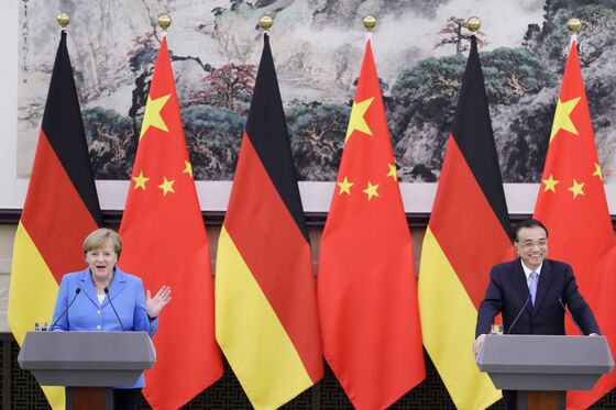 Merkel Tells China It Risks European Backlash Over Investments