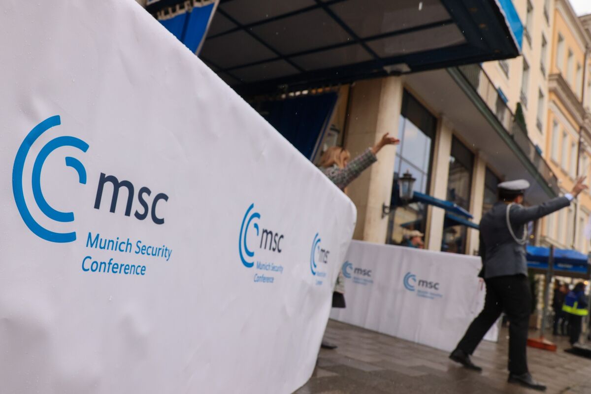 assets.bwbx.io image