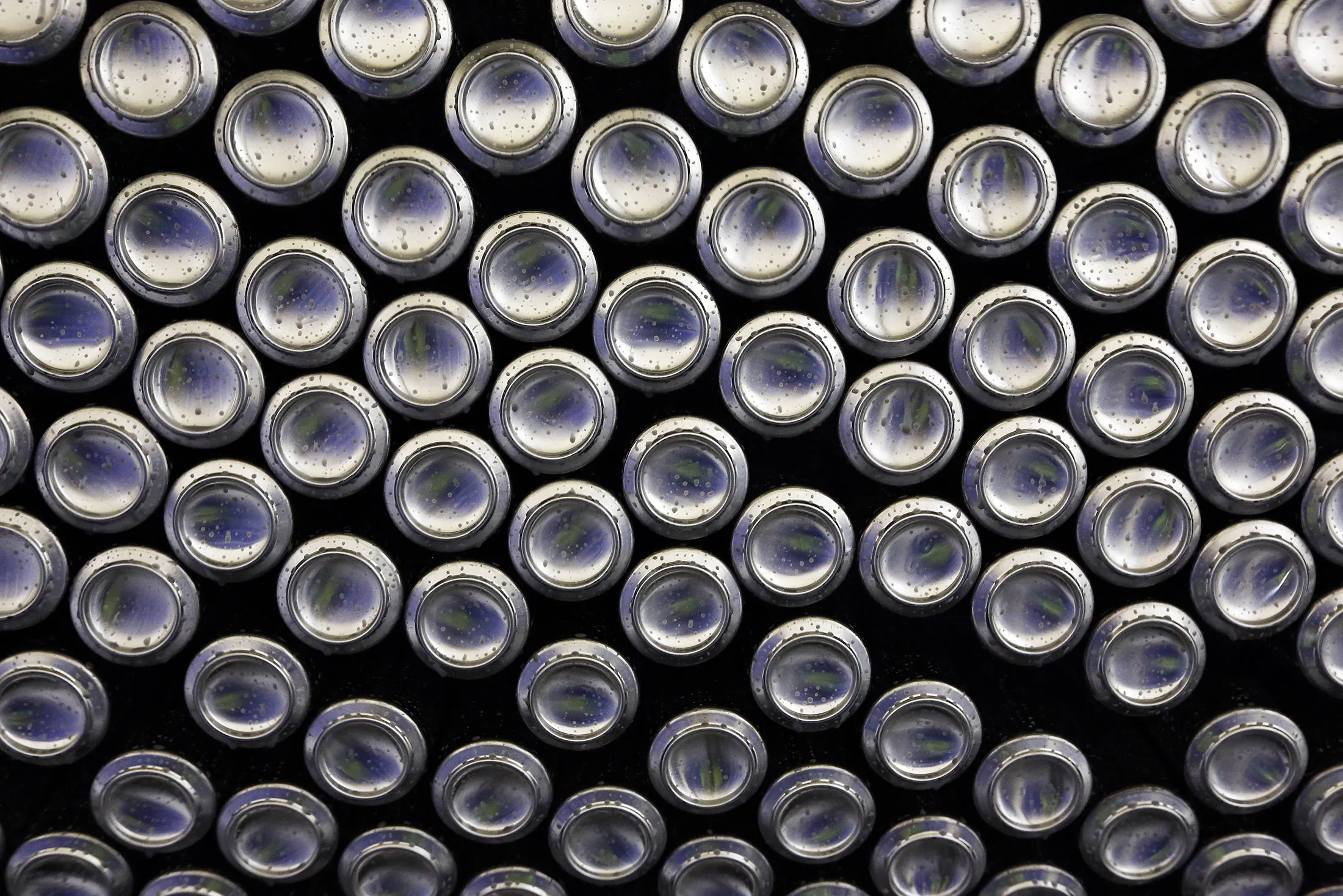 Images Of Aluminium Beverage Can Manufacturing At Rexam Plc As Ball Corp. Confirm Talks To Acquire Rival For $6.6 Billion