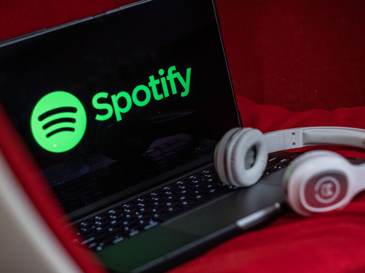 Spotify Targets Video Creators with New Deals