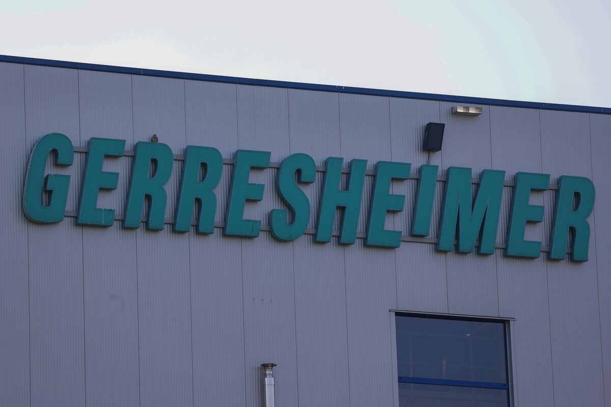 assets.bwbx.io image