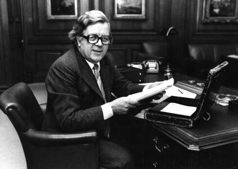 Former U.K. Deputy Prime Minister Geoffrey Howe