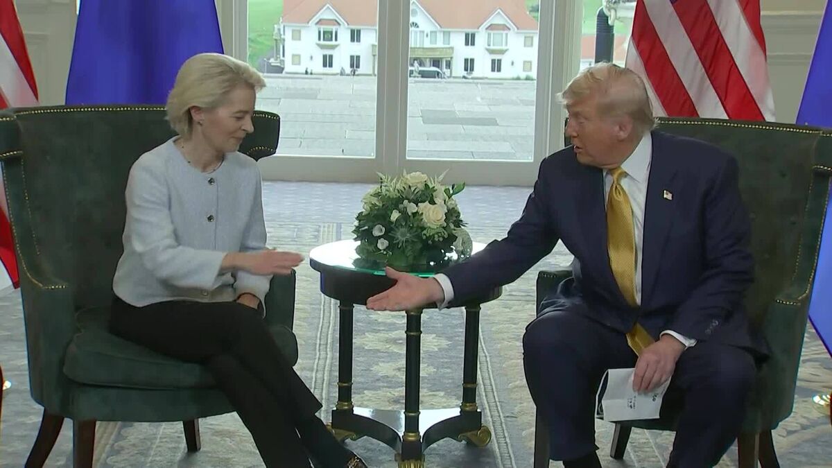 🚨 ⚫️BREAKING: Trump e von der Leyen siglano accordo commerciale per evitare guerra commerciale globale