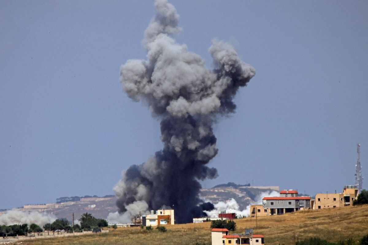 Israel Intensifies Ground Operations in Lebanon, Escalating Incursion Israel Intensifies Ground Operations in Lebanon, Escalating Incursion