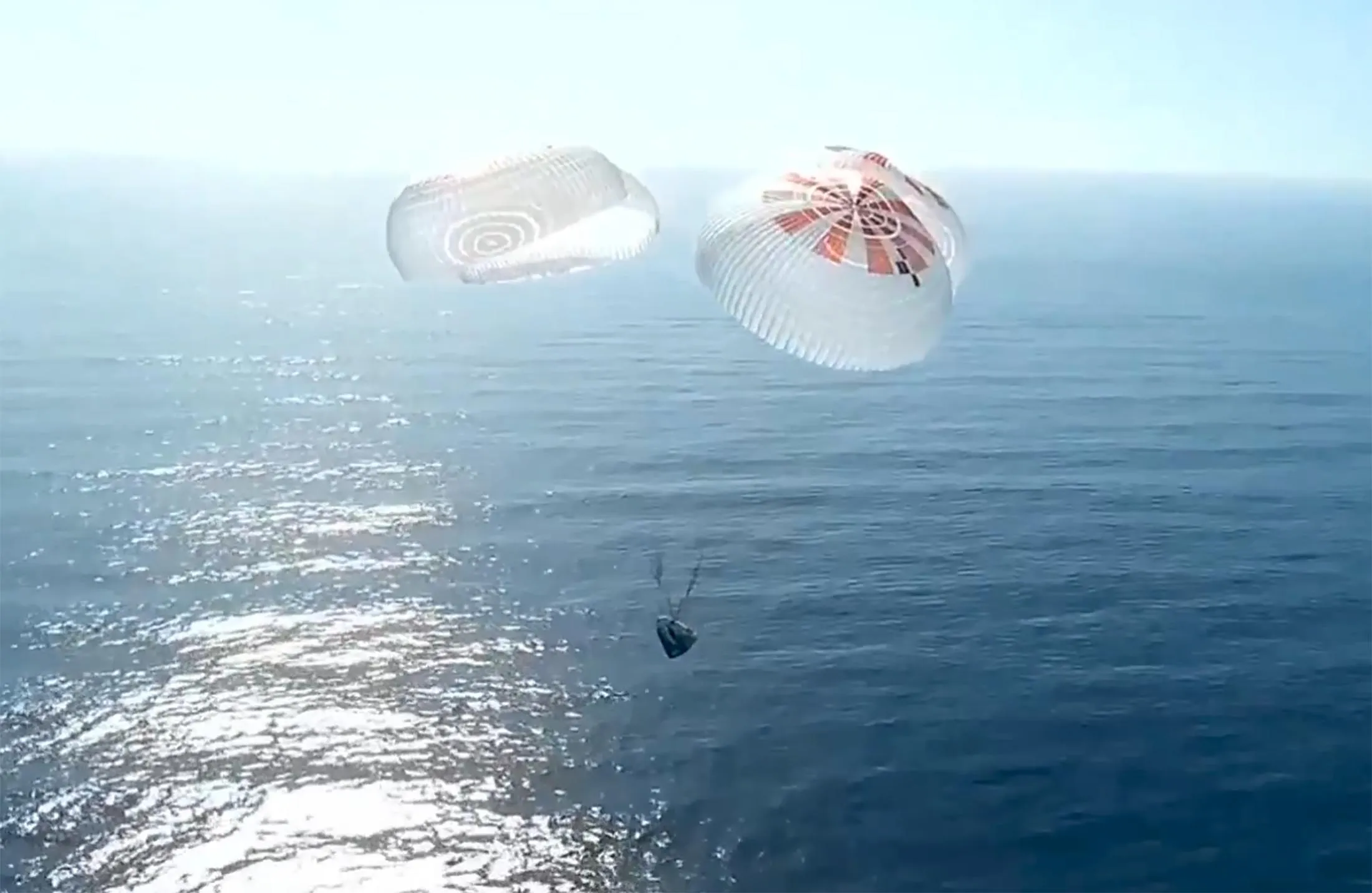 SpaceX Private Polar Spaceflight, Funded by Chun Wang, Splashes Down to  Earth - Bloomberg