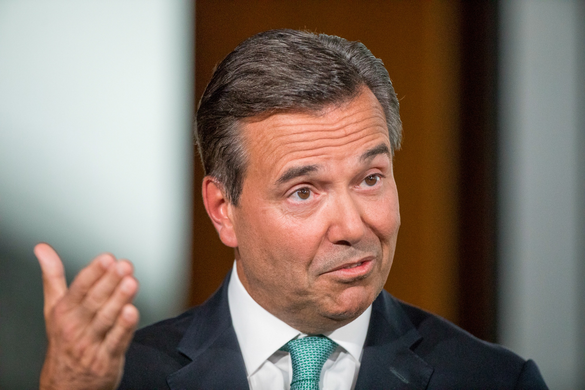 Credit Suisse Agm Chairman Horta Osorio Plans Review Of Strategic Options Bloomberg