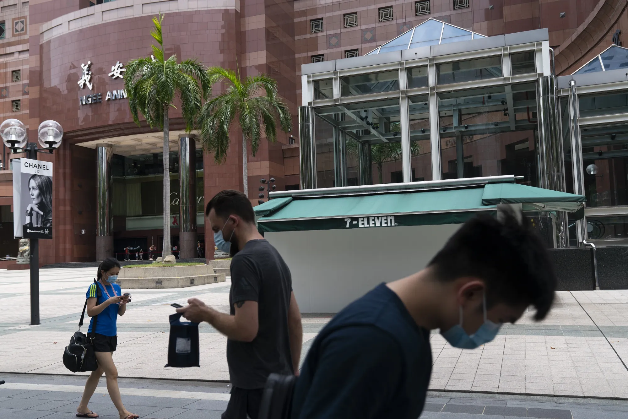 Singapore's Famous Shopping District Faces Its Worst Crisis