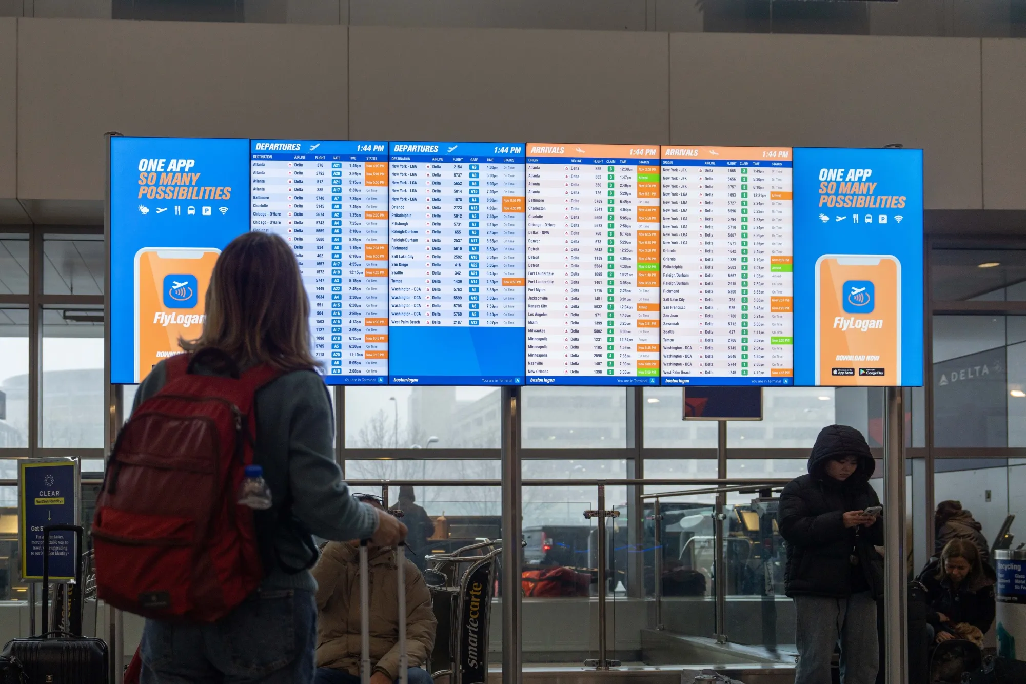 US Moves to Eliminate Rules Requiring Flight Delay Compensation - Bloomberg