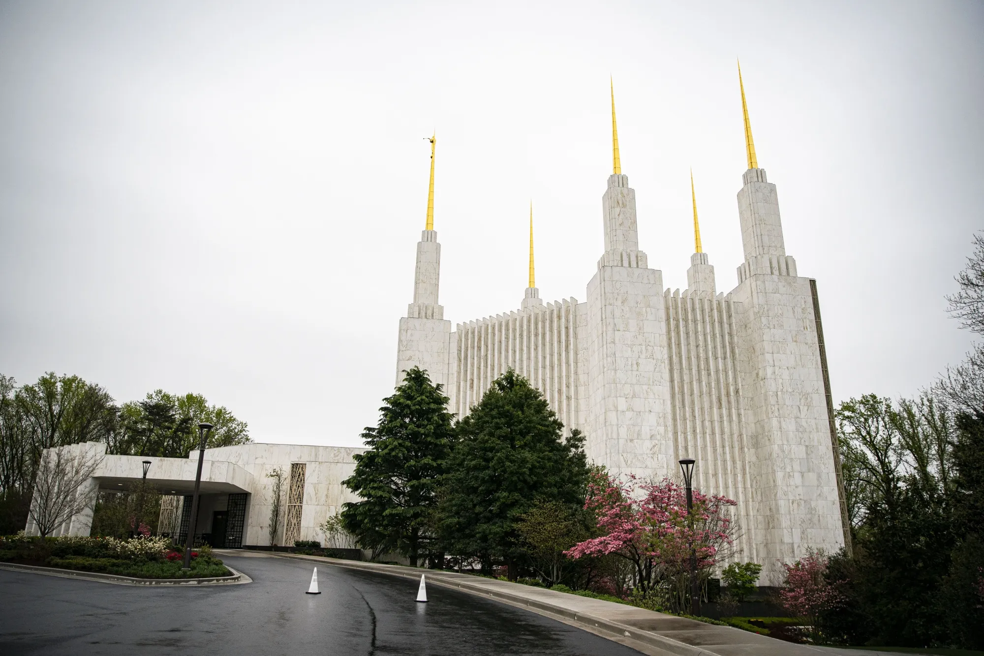 Mormon Church, Investment Manager Pay $5 Million to Settle SEC Probe -  Bloomberg