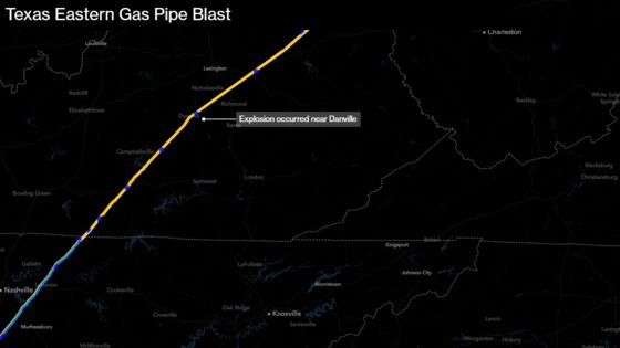 Deadly Blast on Major Natural Gas Pipeline Spurs U.S. Probe