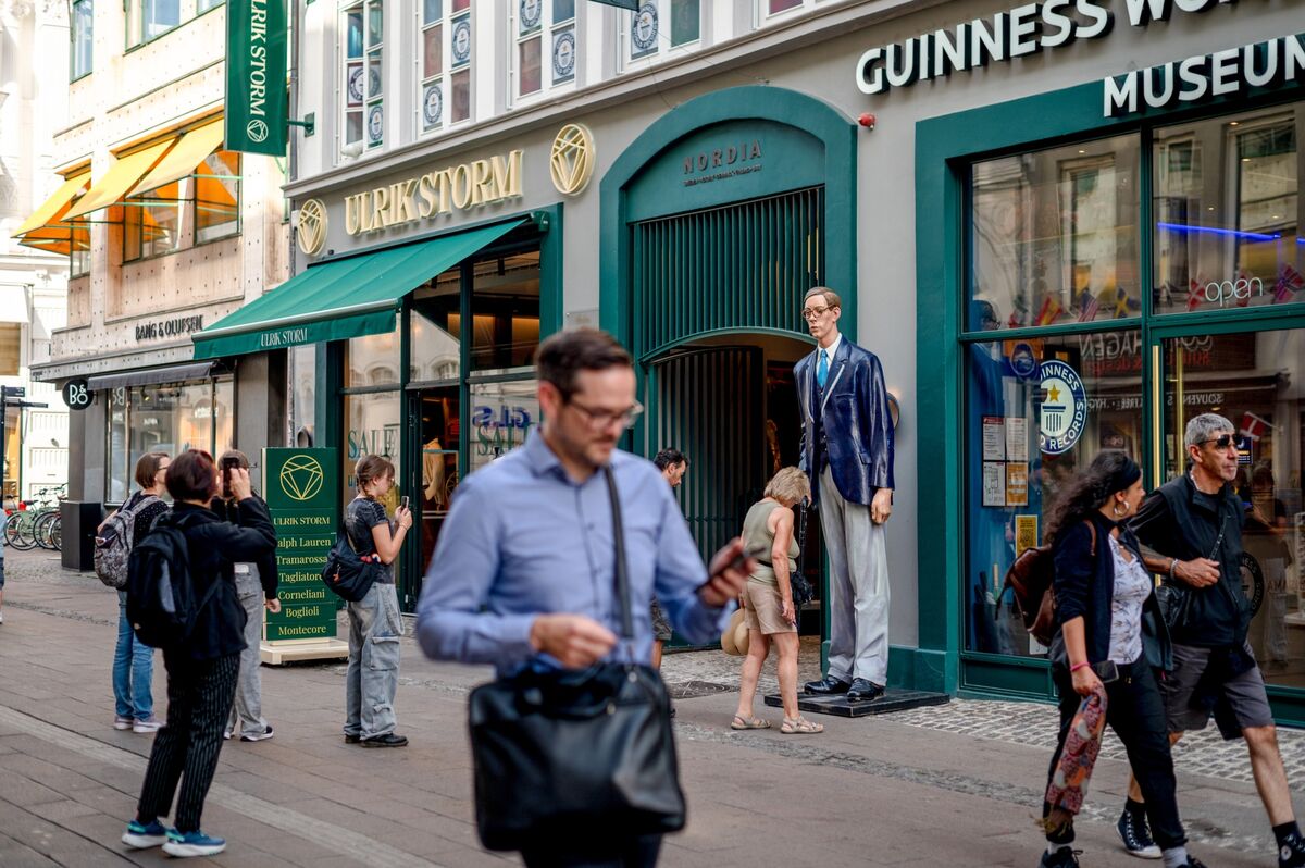 Danish Consumer Mood Hits Two-Year Low Amid Novo Layoff Warnings