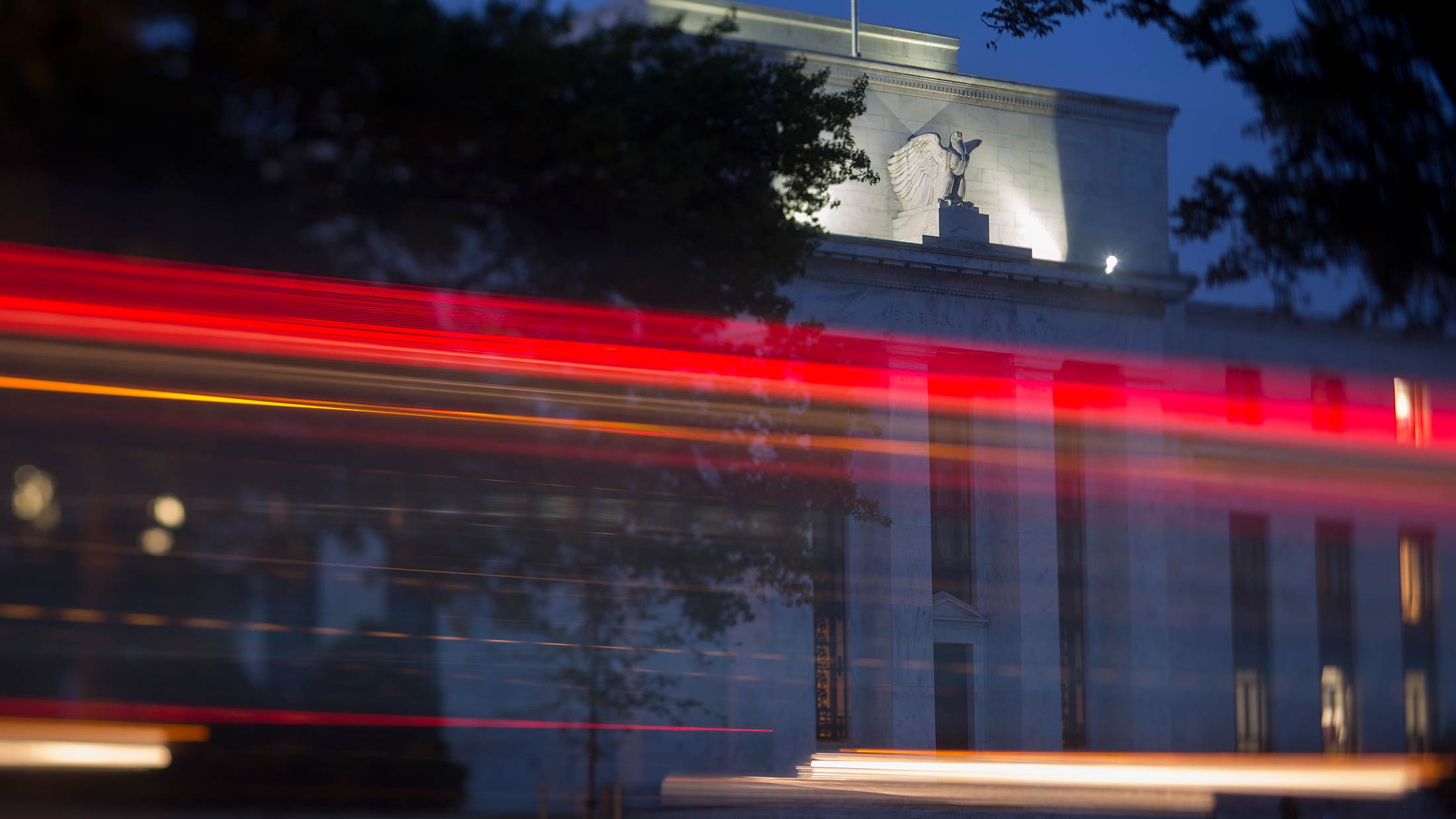 Fed Hike Odds Jump to 64% From Coin Toss as Payrolls Test Looms - Bloomberg