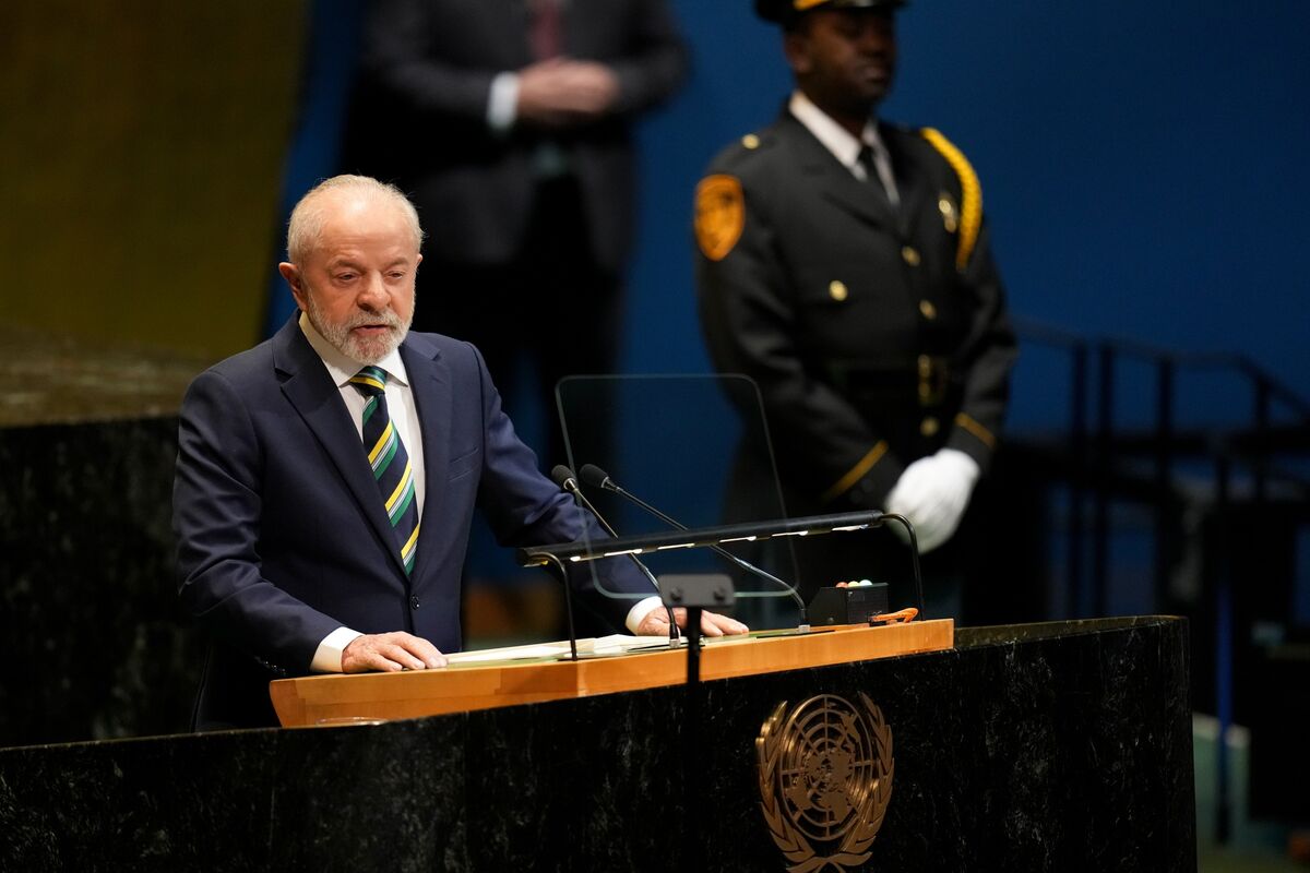 Trump Says He’ll Meet Lula Next Week After Crossing Paths at UN