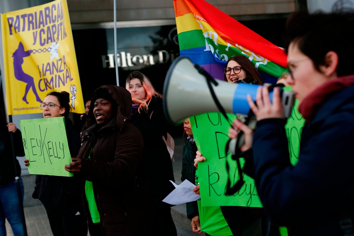 Spanish Women Stage Strike to Protest Gender Inequality Bloomberg