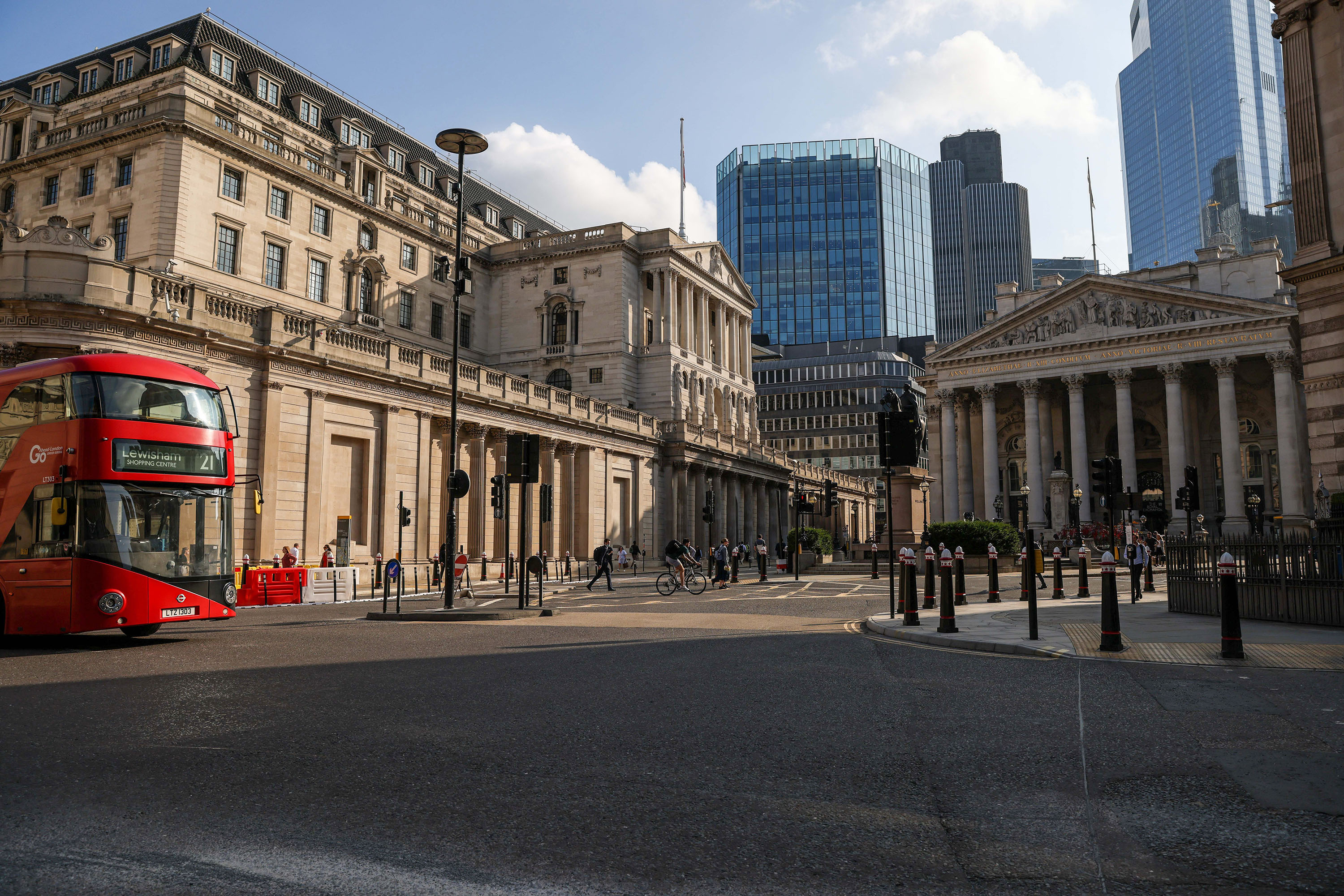 The Bank of England Needs to Work on Its Transparency After Off-the ...