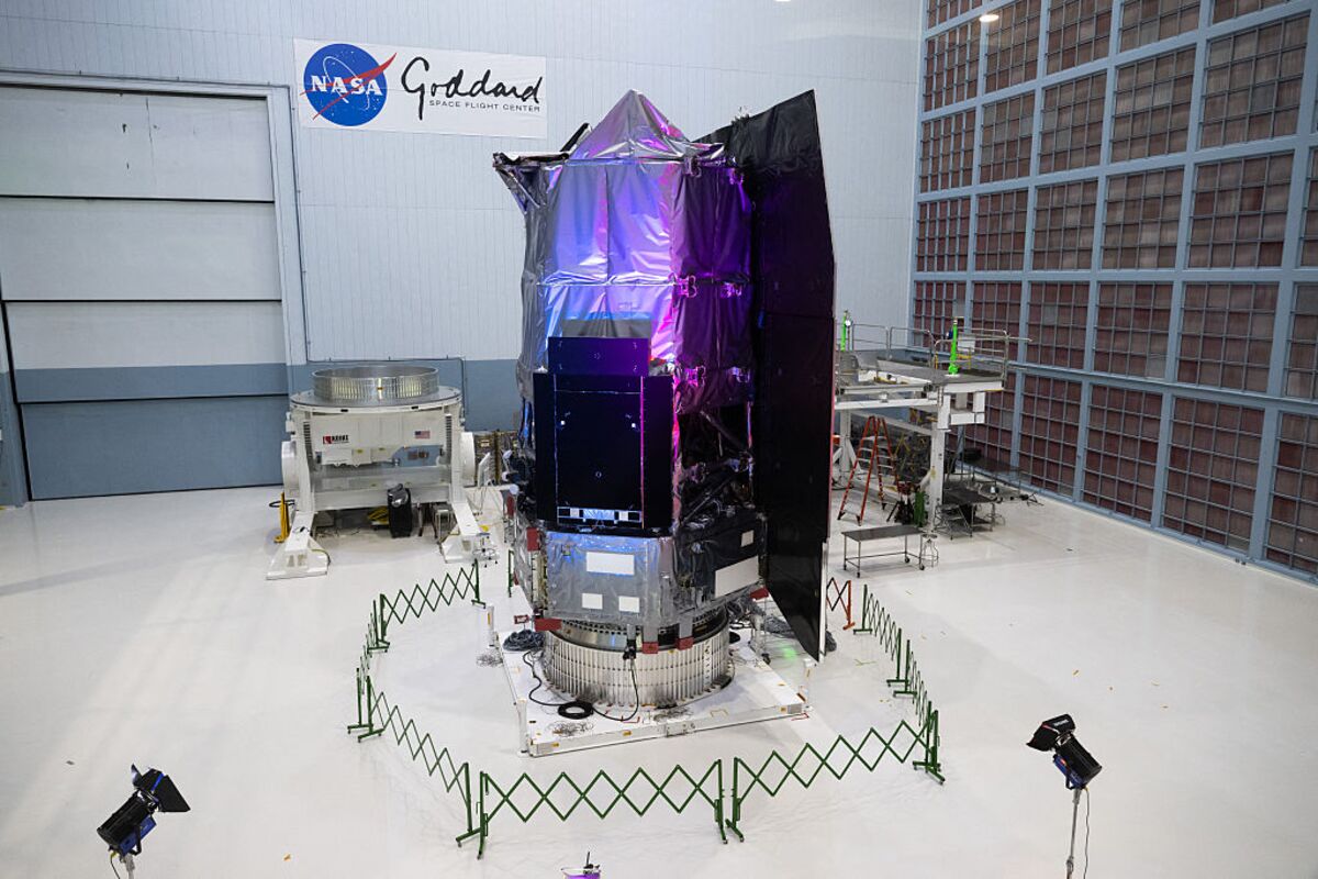 SpaceX Set to Launch NASA's Dark Energy-Hunting Space Telescope