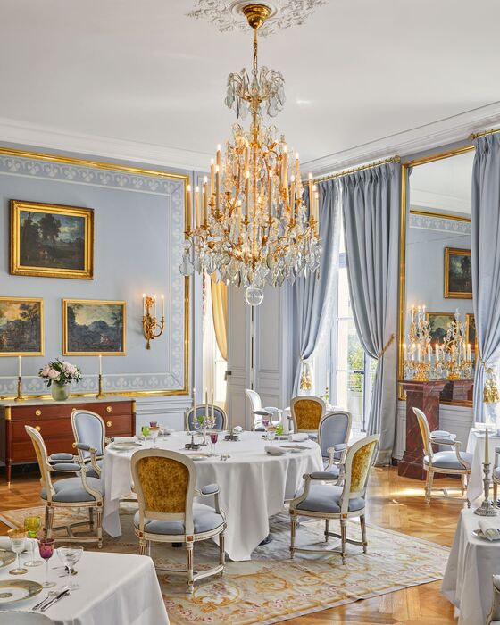 Live Like an Actual King in This Hotel on the Grounds of Versailles