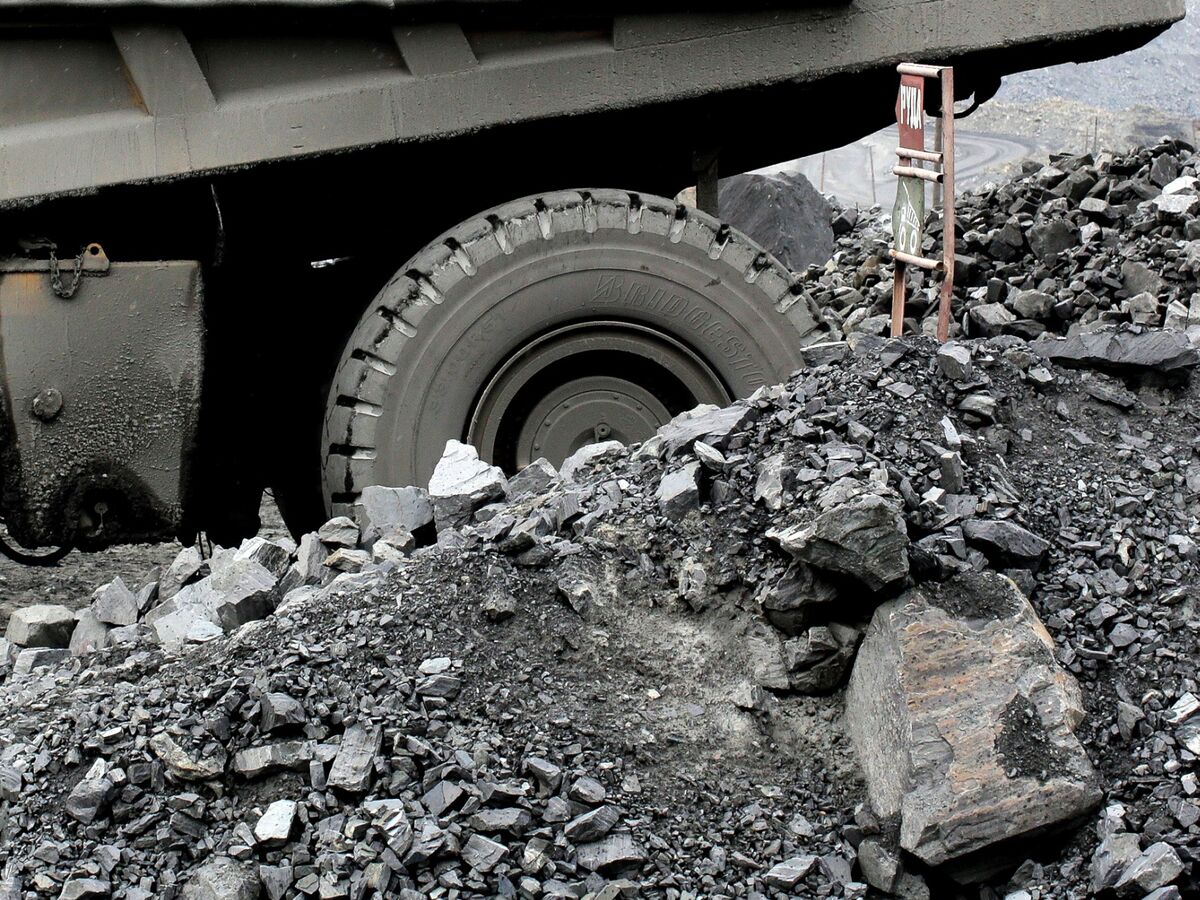 Africa News: Η Ζιμπάμπουε επιδιώκει να απαριθμήσει τα εταιρικά κρατικά ορυχεία
