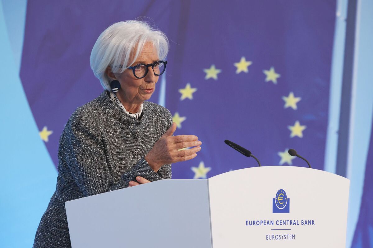 assets.bwbx.io image