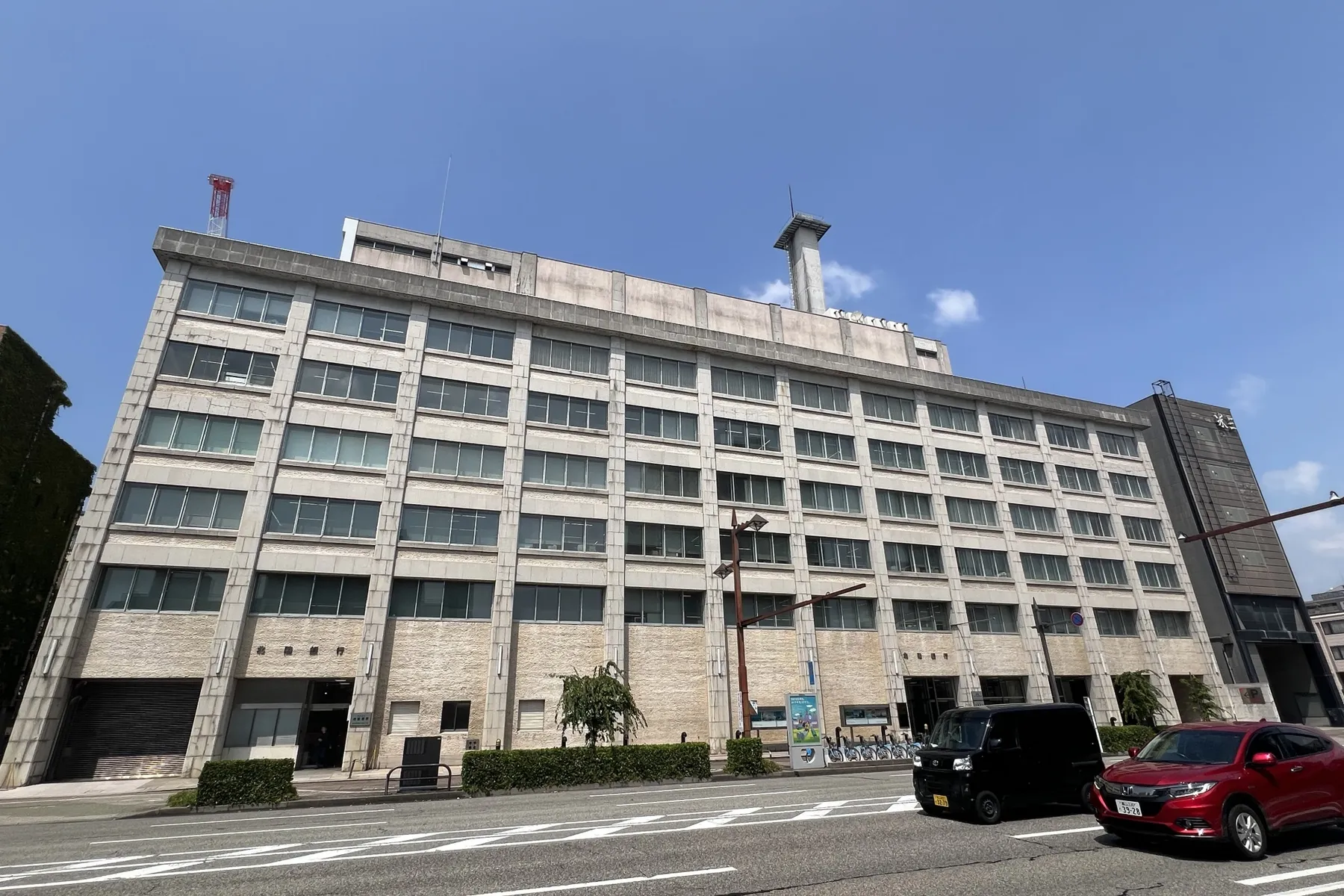 Hokuhoku Financial Group Profits Surge in First Quarter