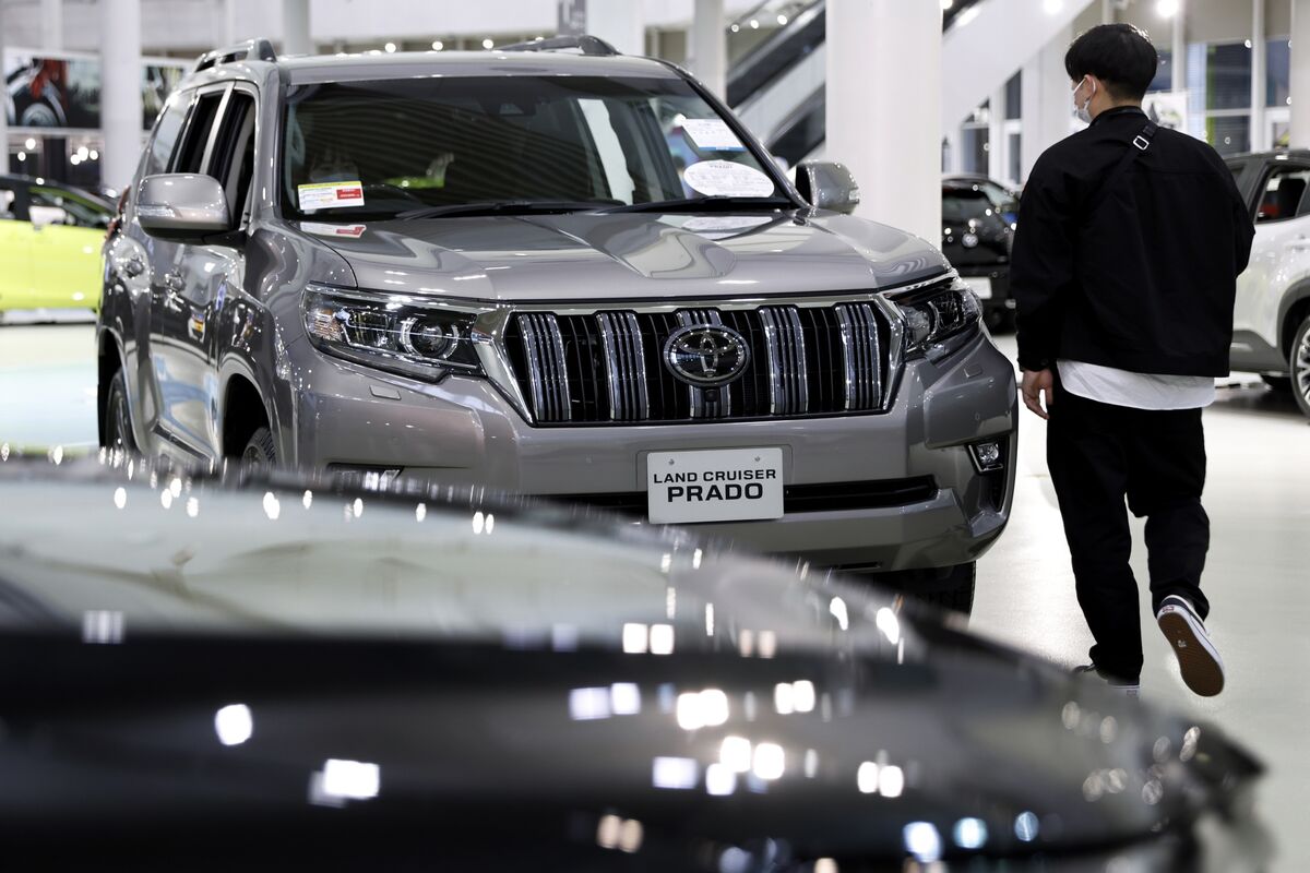 Toyota Unit Vows Training, Cultural Changes After Engine Scandal - Bloomberg