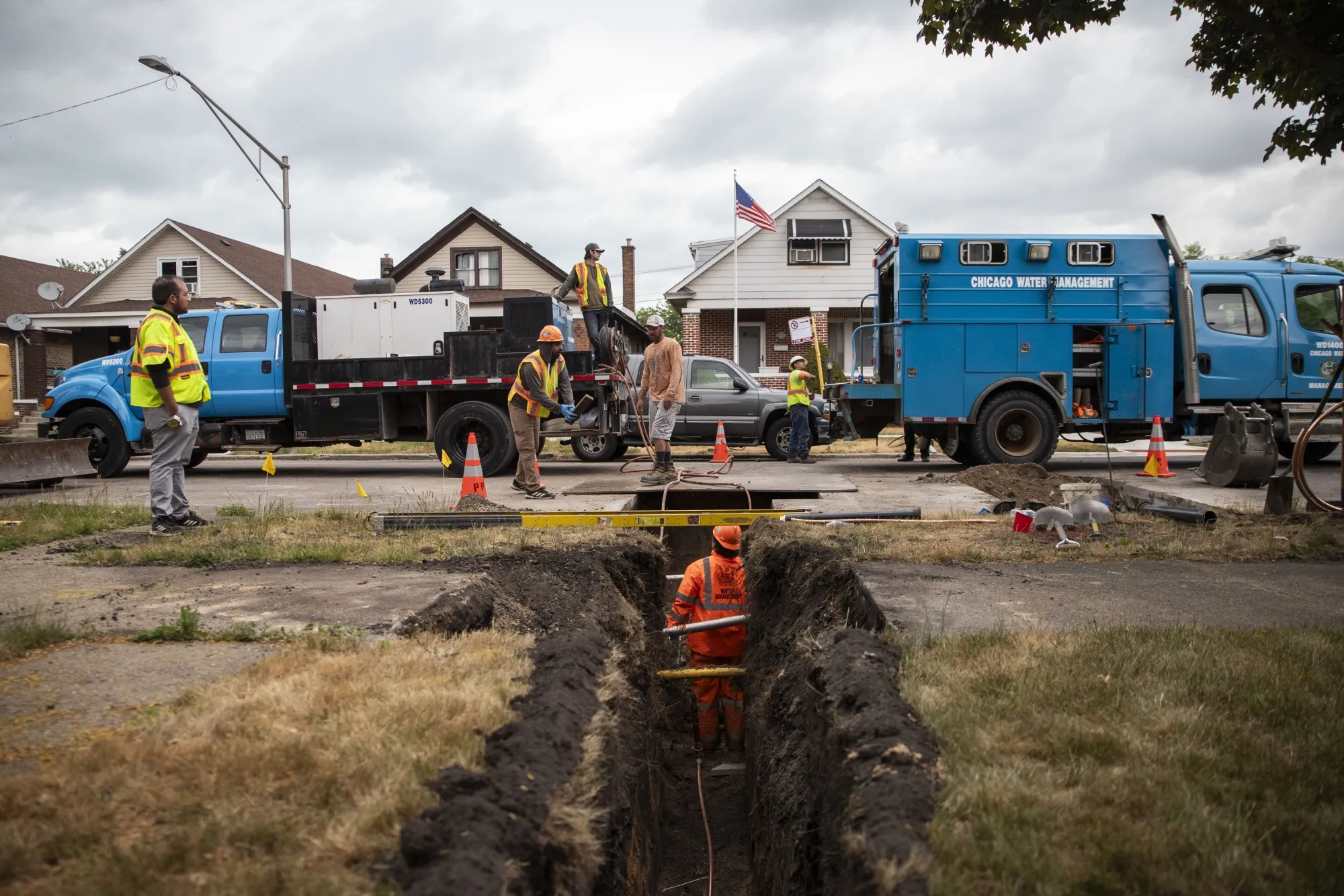 A crew replaces lead pipes in a Chicago home.&nbsp;