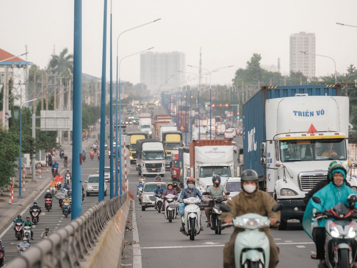 IMF cảnh báo tăng trưởng của châu Á sẽ giảm trong năm nay và năm tới do rủi ro thương mại