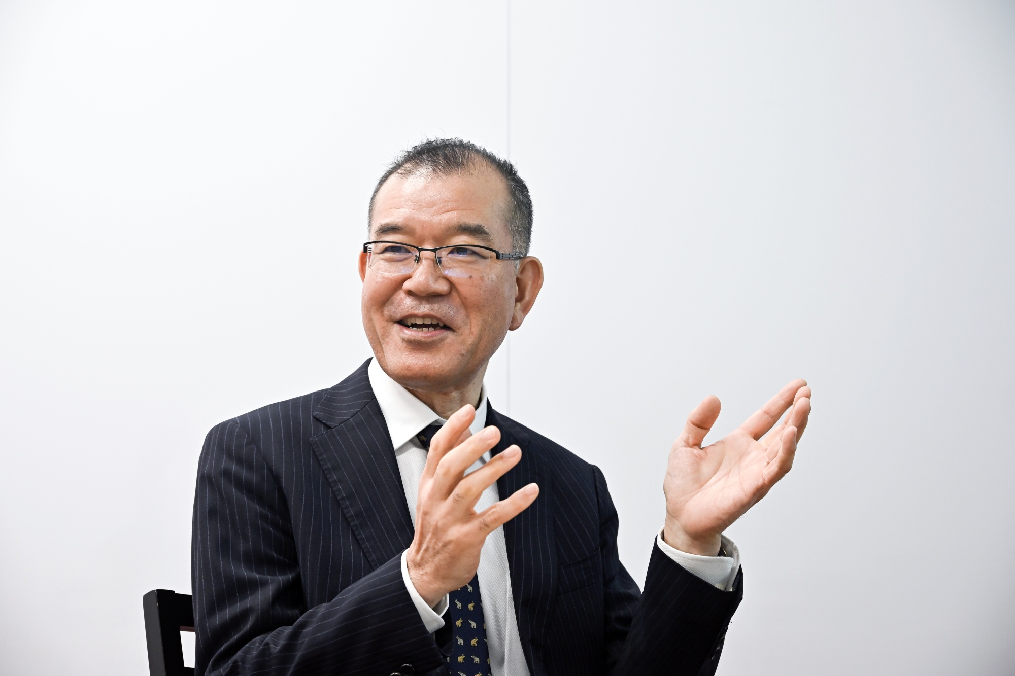 ブルームバーグのニュース記事「楽天銀社長、利上げ前の国債購入慎重－｢金利上昇でも問題ない運営を｣」の画像