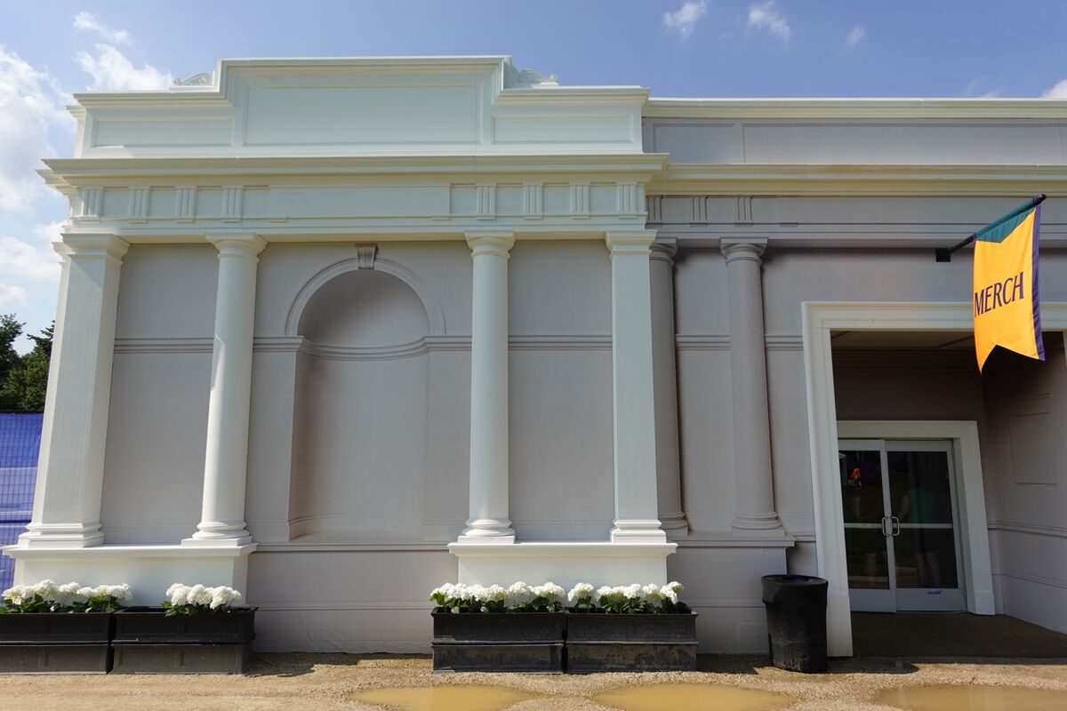 Inside the Faux-Neoclassical Temporary Buildings at the Great American State Fair