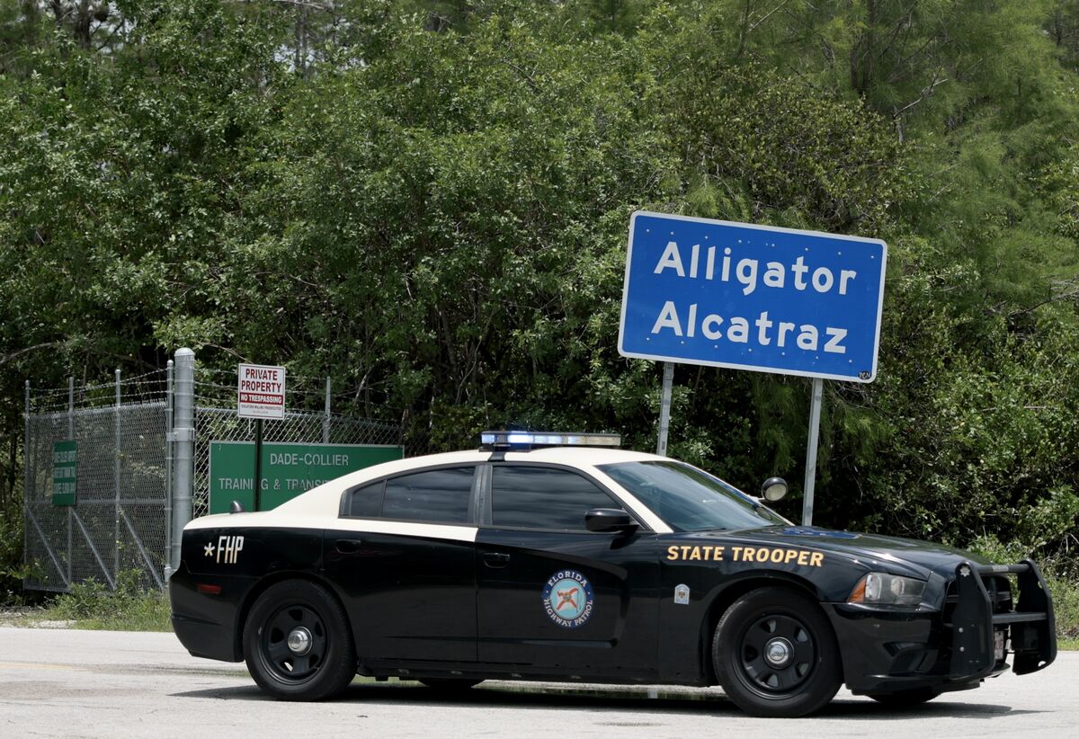Trump Empties Florida’s Alligator Alcatraz Amid Soaring Costs