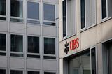 UBS Group AG And Credit Suisse Group AG as Bankers Flock to Headhunters