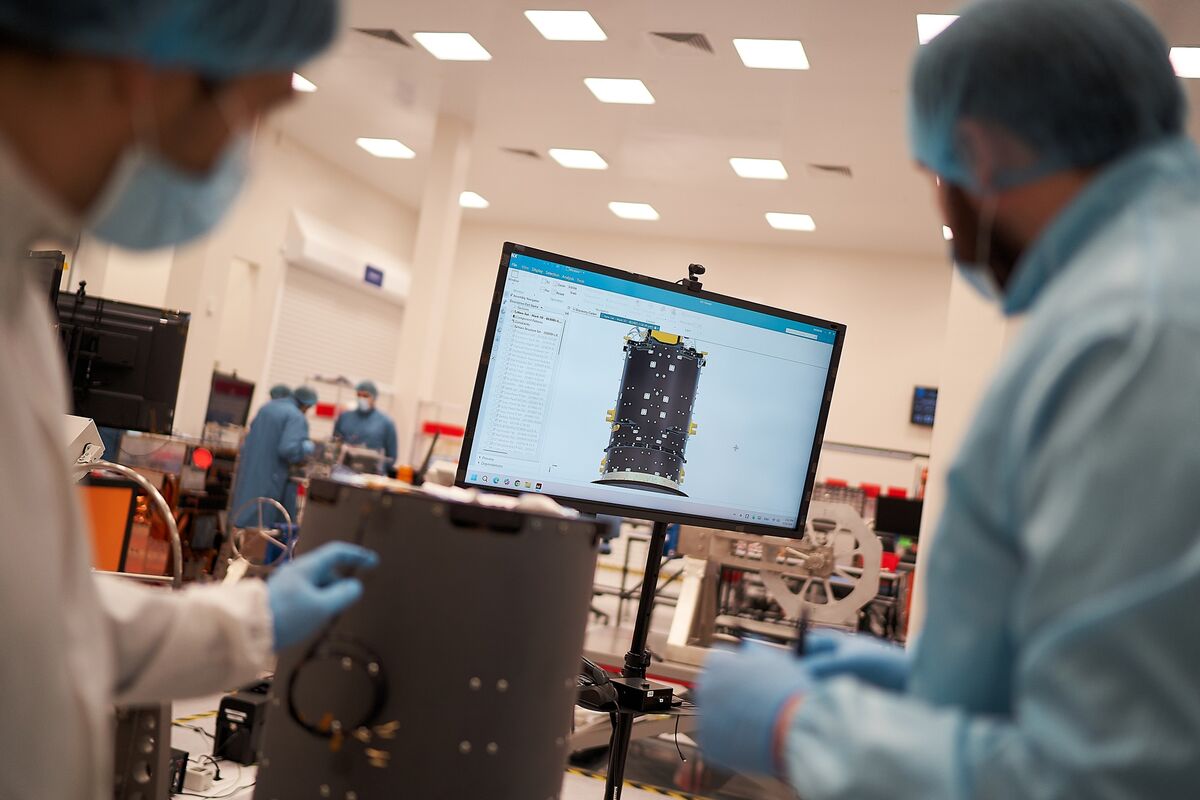 World's Hottest Space Stock Posts Rally That Dwarfs All Rivals