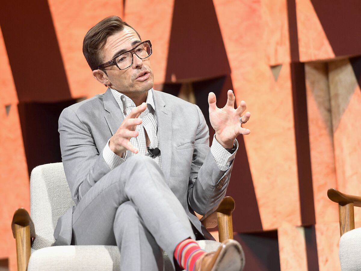 calvin mcdonald lululemon wife