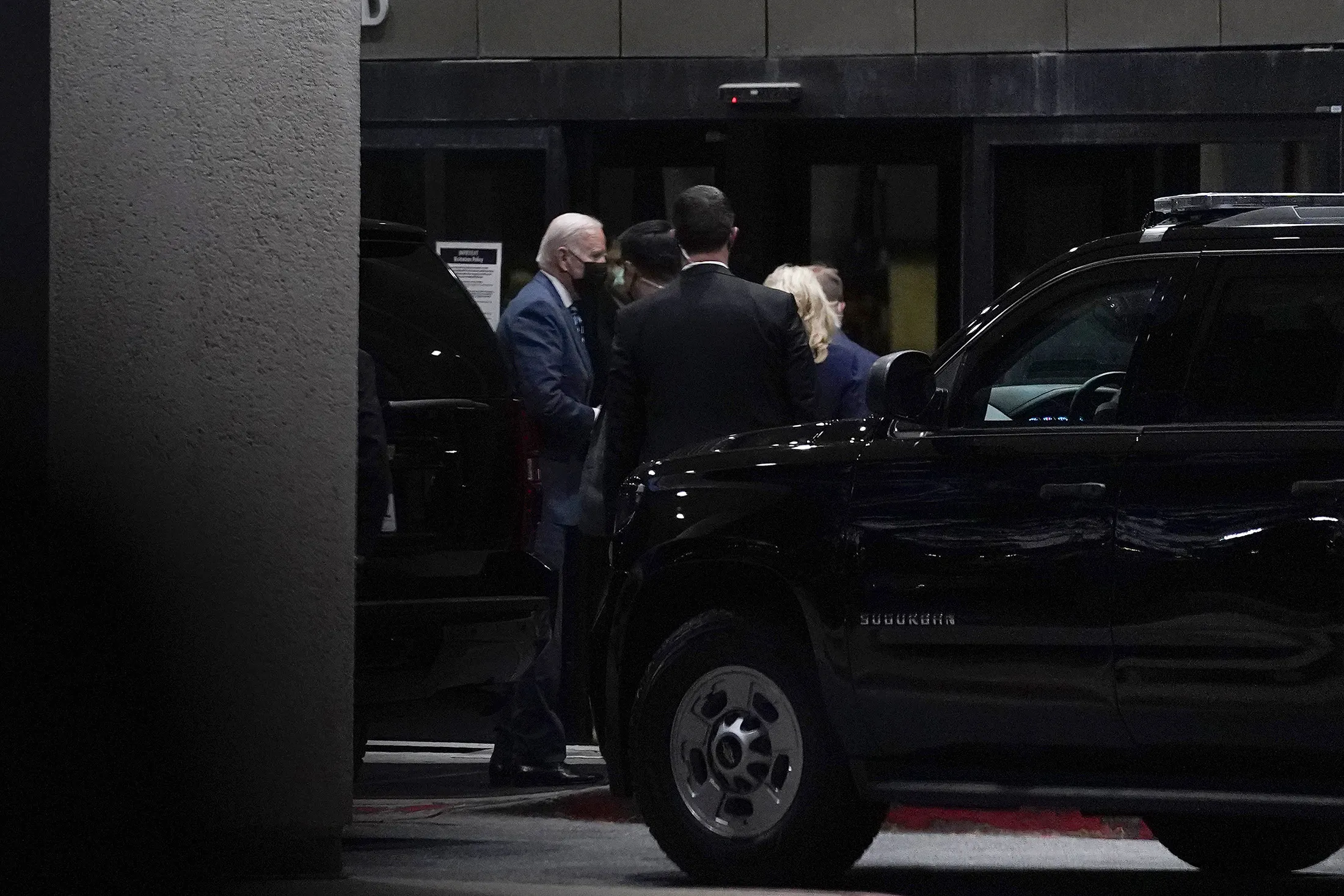  Joe Biden and Jill Biden arrive at Walter Reed National Military Medical Center, on Sept. 2.