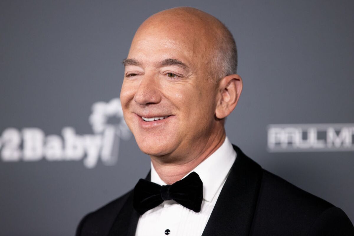 Jeff Bezos Washington Commanders: Jeff Bezos says The Washington Post is  not up for sale - The Economic Times