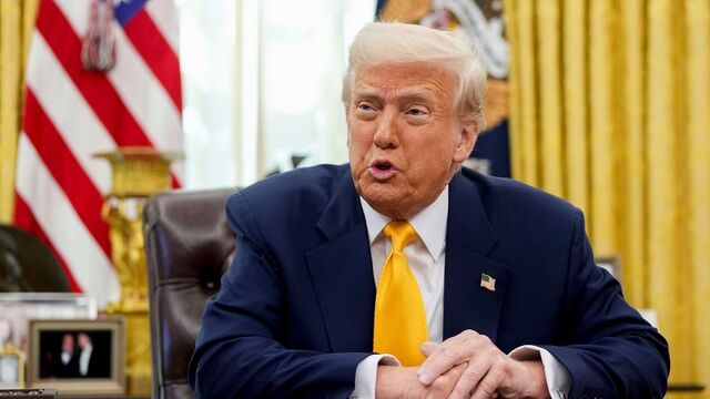 Trump Says Canada Dairy, Lumber Tariffs May Come Soon