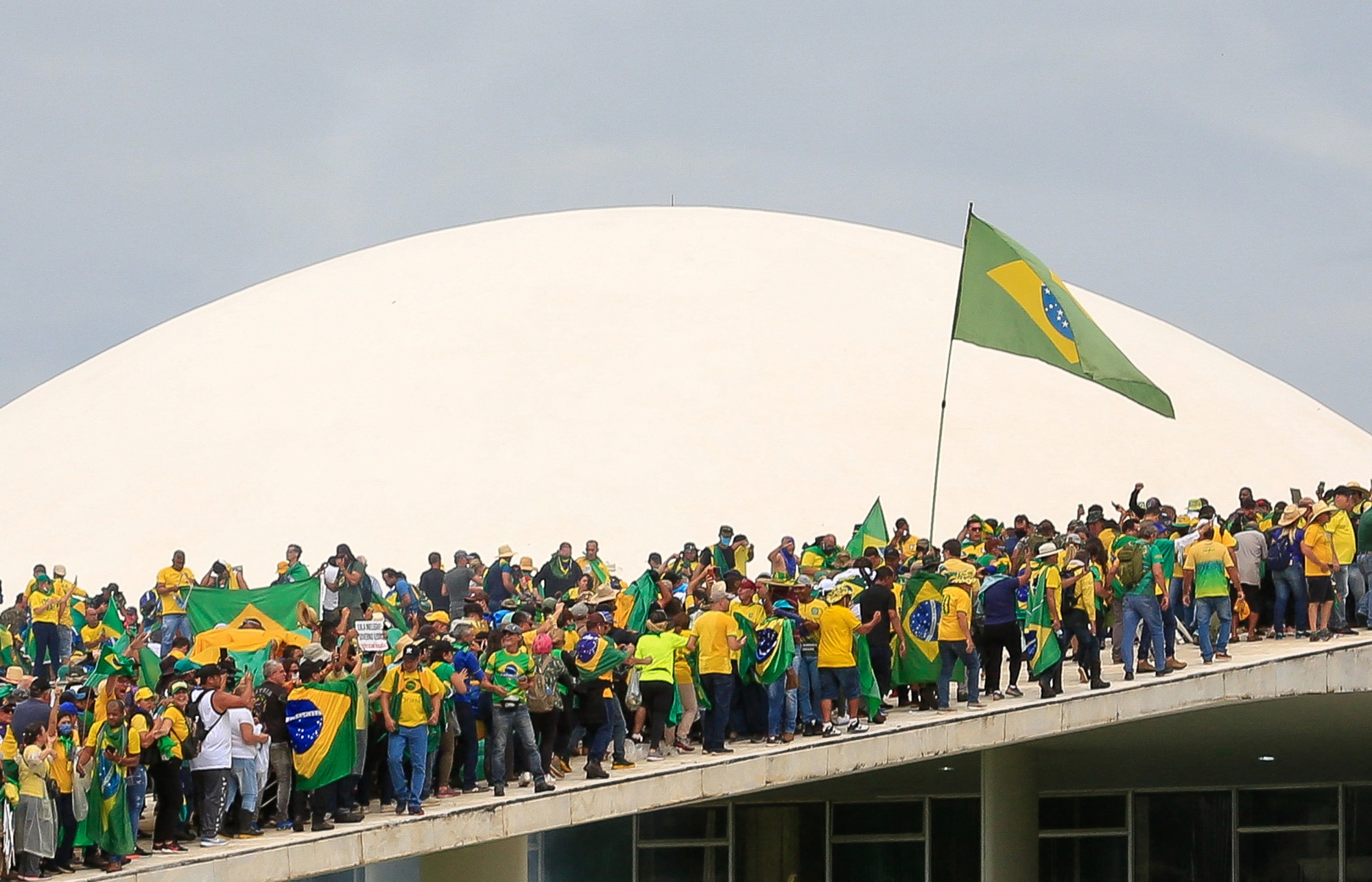 Playstation 4 pro branco em Brasilia