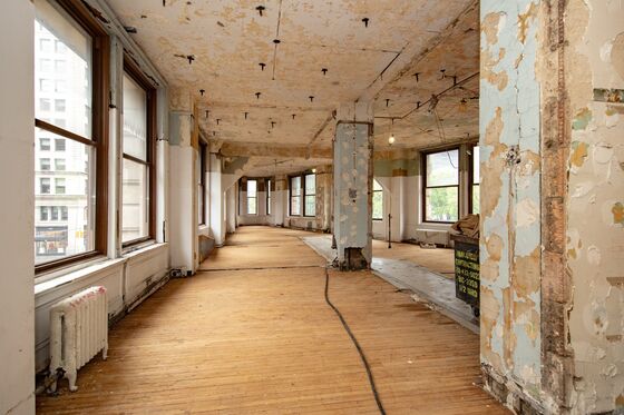 NYC’s Famed Flatiron Building Gets a Makeover for New Tenants