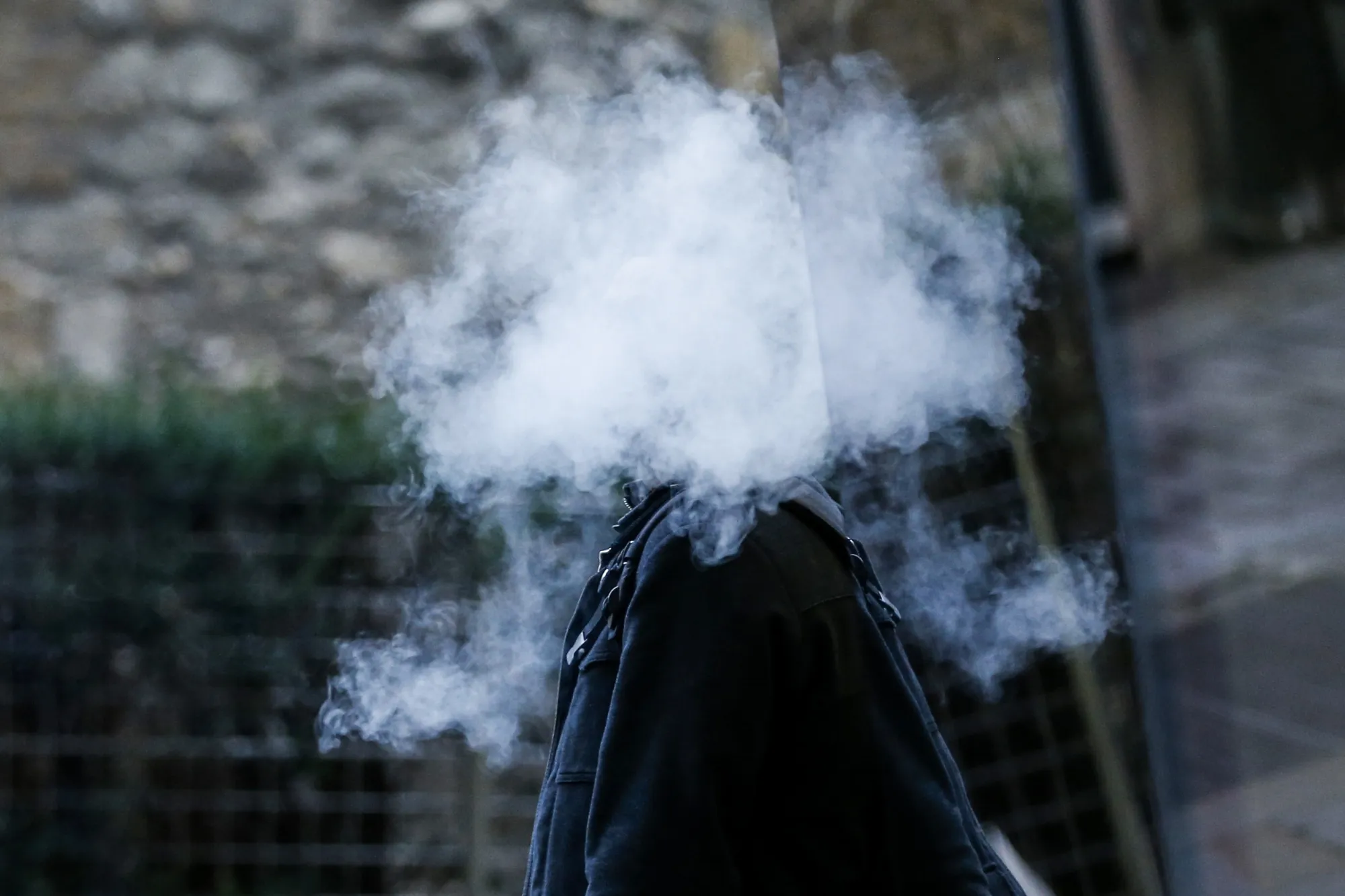 Vaping Could Compound Health Risks Tied to Virus, FDA Says - Bloomberg