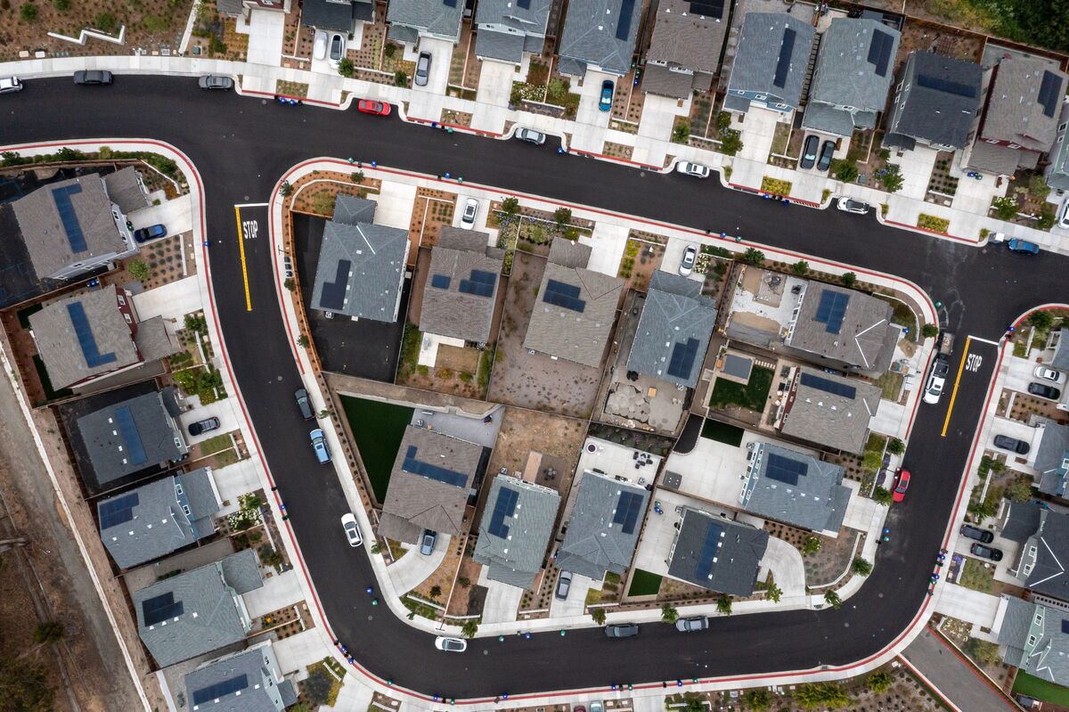 US Mortgage Rates Decline to 6.43%, Freddie Mac Says